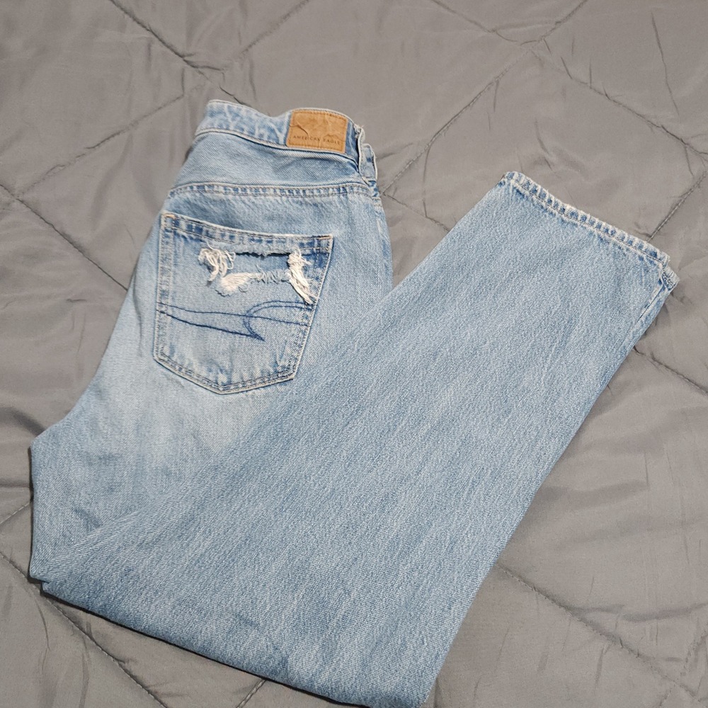 American Eagle Jeans Women's 4 Mom Straight High Rise Distressed Plaid Patch